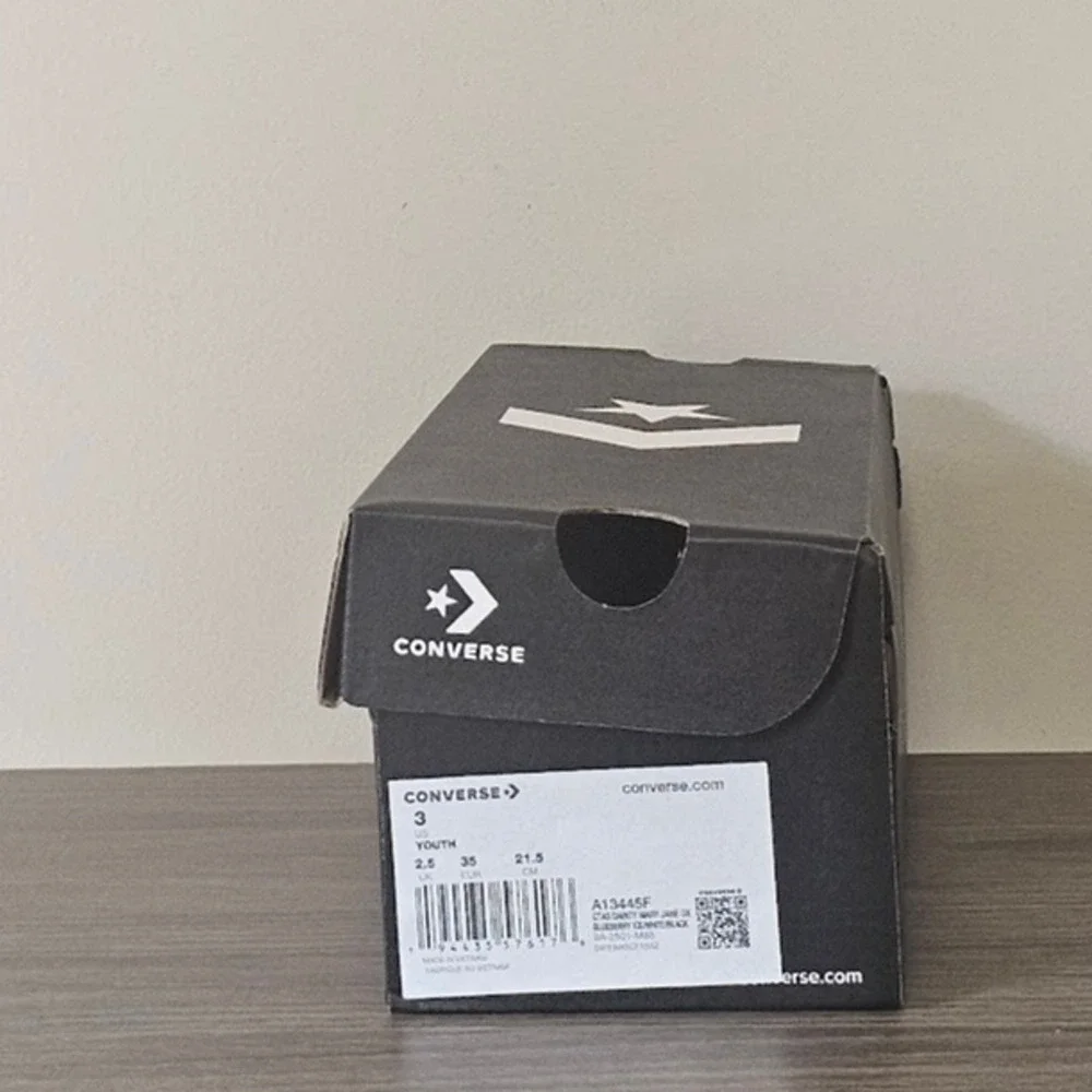 Converse Youth CTAS Dainty Mary Janes Size 3 Blueberry Ice A13445F NWT